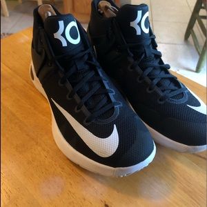 Nike KD hight tops one size 9.5 men’s